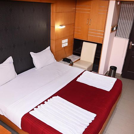 Hotel Grand Choice Bangalore Esterno foto