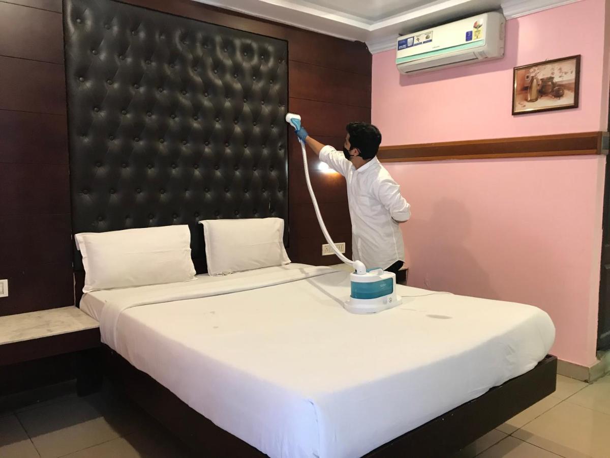 Hotel Grand Choice Bangalore Esterno foto