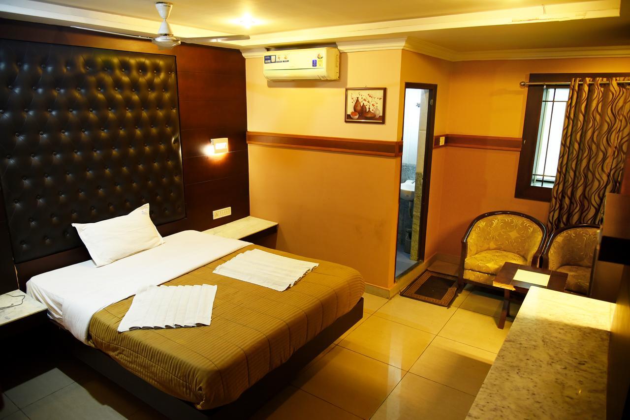 Hotel Grand Choice Bangalore Esterno foto