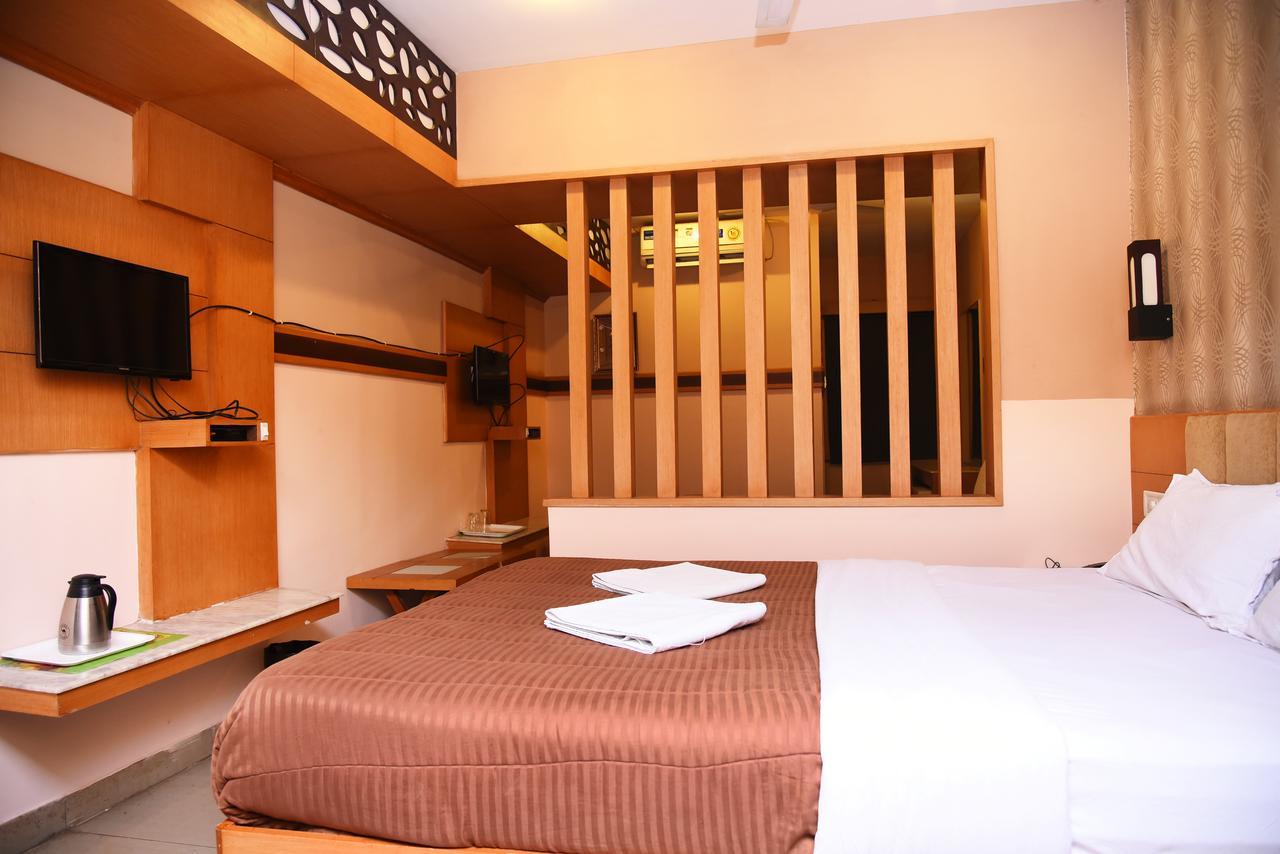 Hotel Grand Choice Bangalore Esterno foto