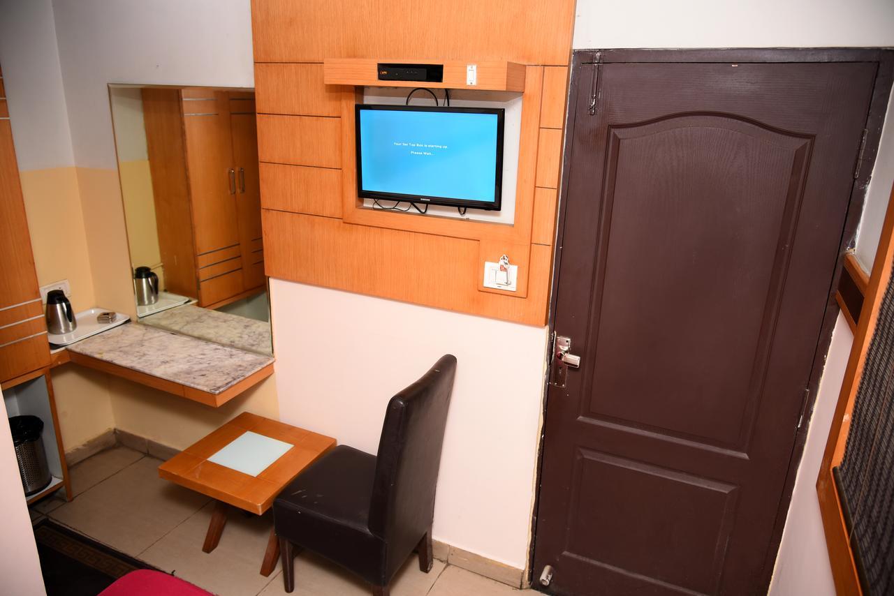 Hotel Grand Choice Bangalore Esterno foto