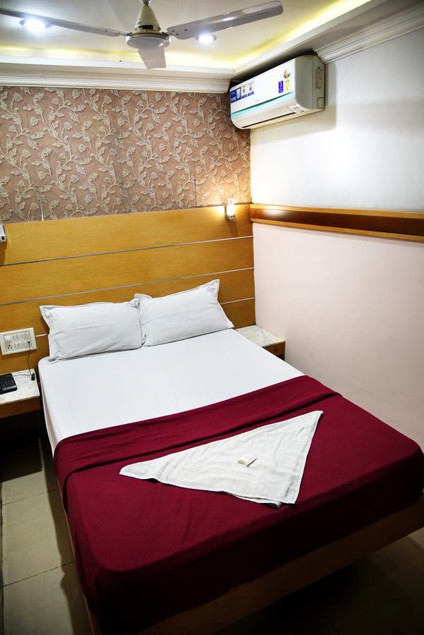 Hotel Grand Choice Bangalore Esterno foto